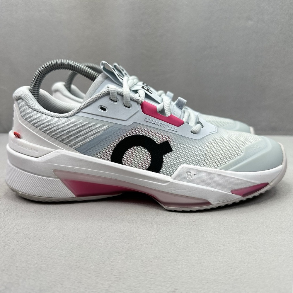 Womens Size 8 ON The Roger Pro Fire Clay Tennis Shoes Arctic | Pink 3WF30593496